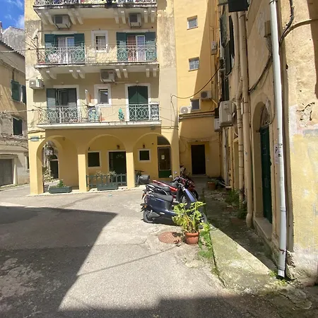 Διαμέρισμα Petite Corfiot Nest Corfu (city)